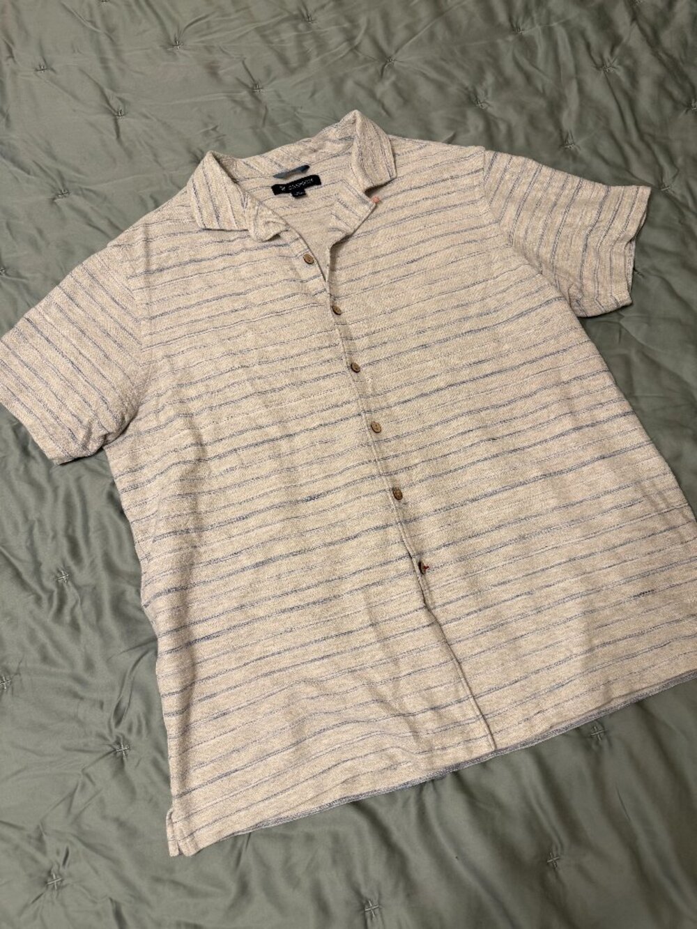 Cremieux Men's White and Cream Shirt